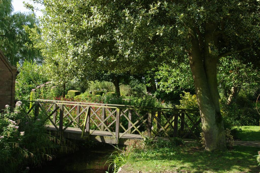 Hôtel Sculthorpe Mill à Fakenham Extérieur photo