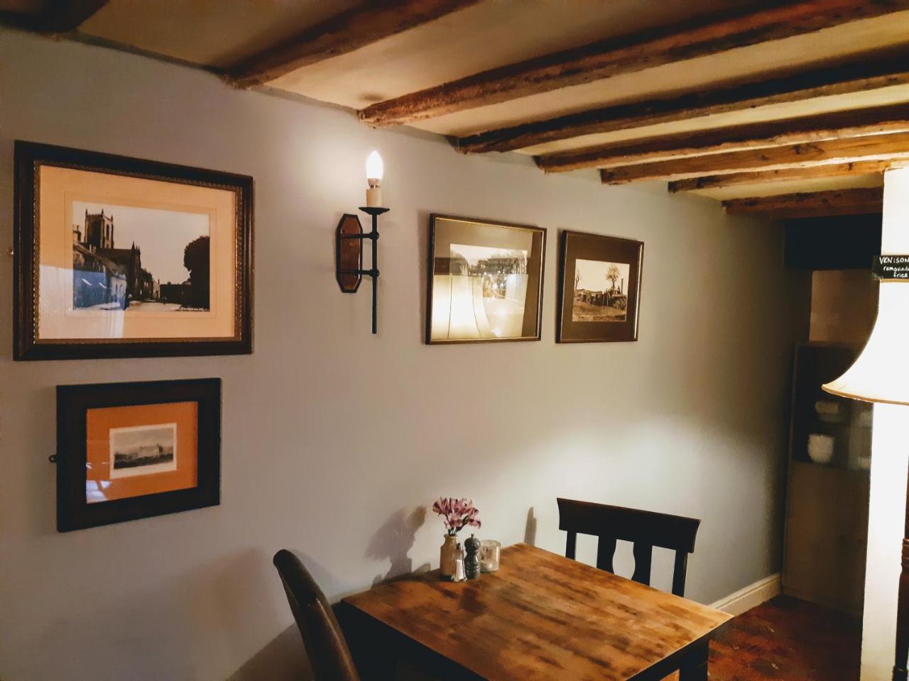 Hôtel Sculthorpe Mill à Fakenham Extérieur photo